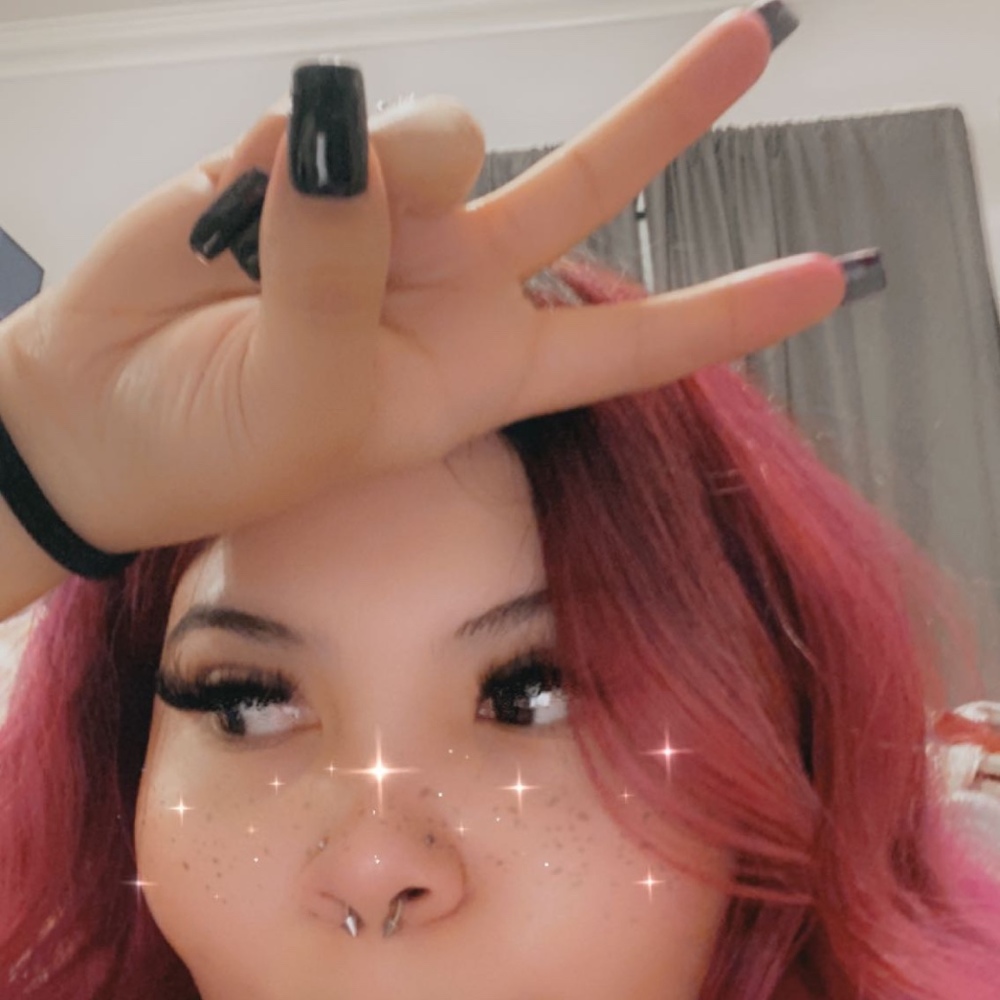 Meet your Posher, Dominique